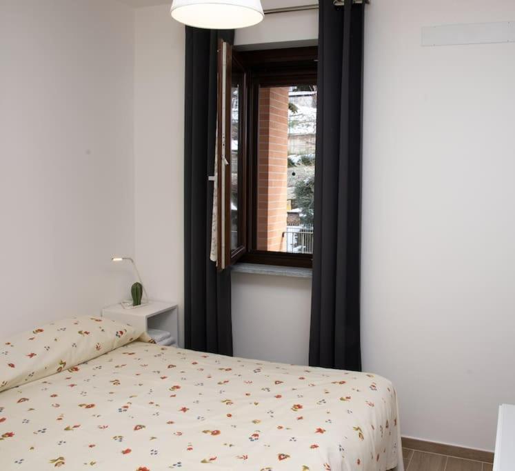 Casa Valentin Appartement Monforte dʼAlba Buitenkant foto